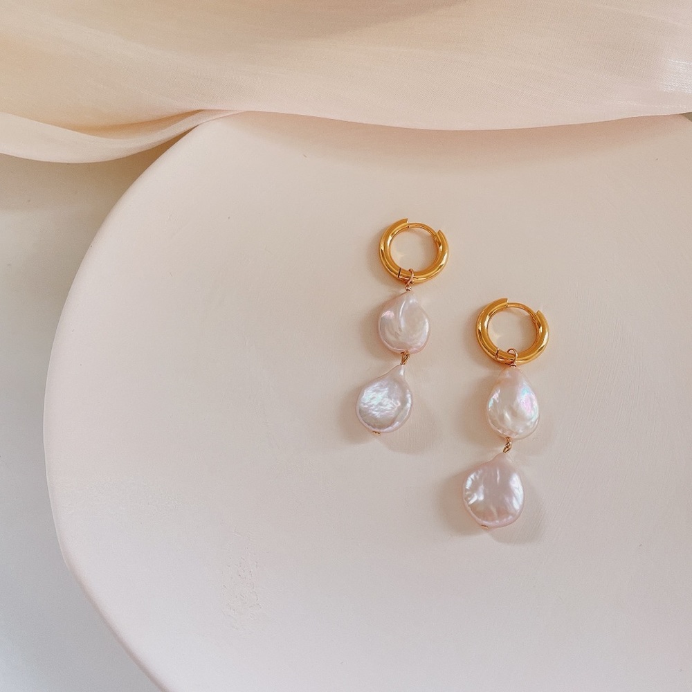 Real drop coin pearl hoop earrings